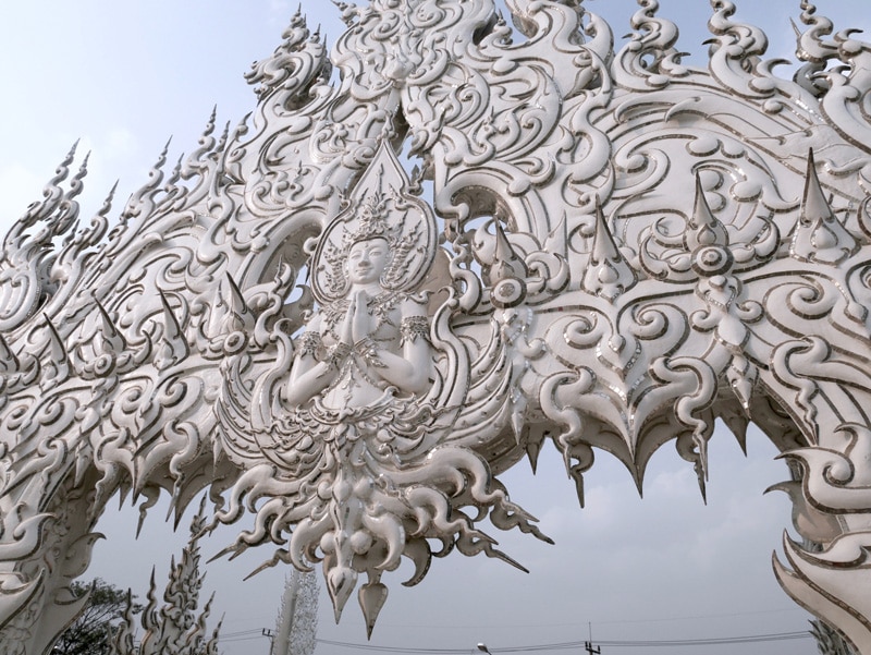 Le temple blanc de Chiang Rai en Thailande