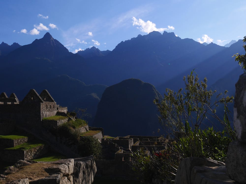 Le Machu Picchu au lever du soleil