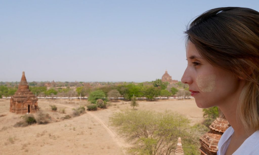 Contempler les temples de Bagan