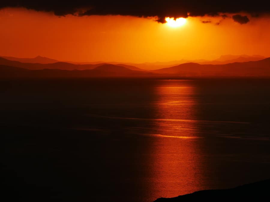 Coucher du soleil sur le lac Titicaca en Bolivie